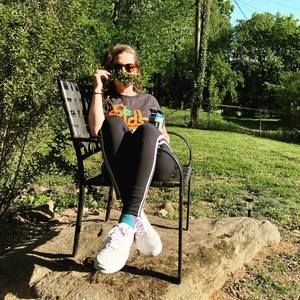 Meet your Posher, Brianna